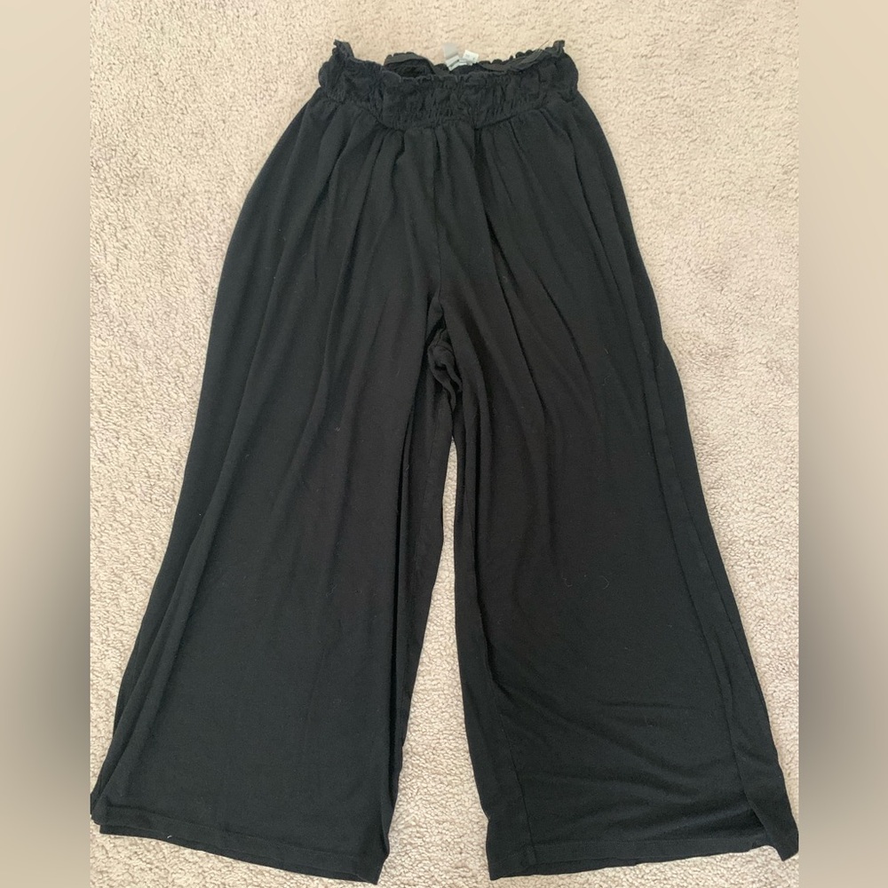 ASOS women’s black elastic waistband pants‎ 6